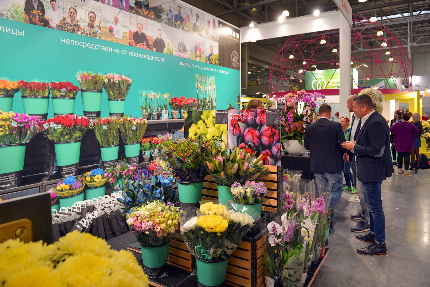 Выставка в апреле в москве крокус. Крокус выставка цветы 2021. Выставка Flowers Expo 2020. Крокус Экспо цветы. Выставка Цветочная в Крокус Экспо.